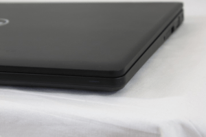لپ تاپ DELL 5580 استوک - Image 6