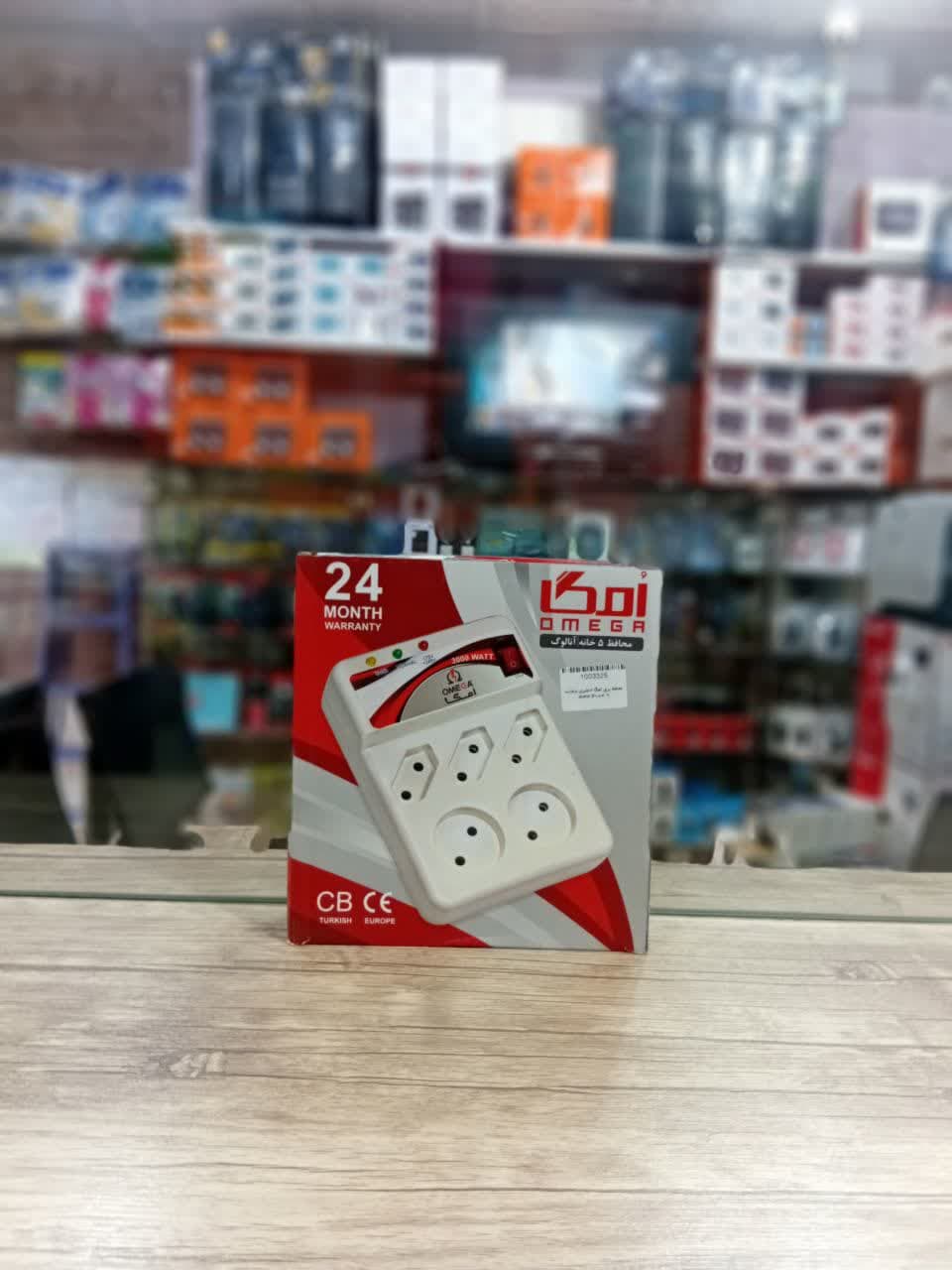 photo_2025-08-17_12-01-42 محافظ برق 5 خانه کلید دار امگا 3 متری - تصویر 1